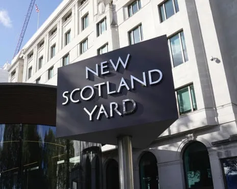 Two Men and a Woman Taken into Custody in the Essex Area on Suspicion of Assisting Russian Intelligence